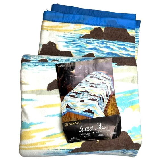 Vintage Beacon Sunset Isle Twin Full Blanket Blue Yellow Sea Ocean 72x90 New - Picture 9 of 9